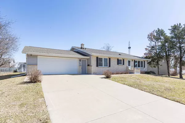402 S Splinter Street, Cuba City, WI 53807