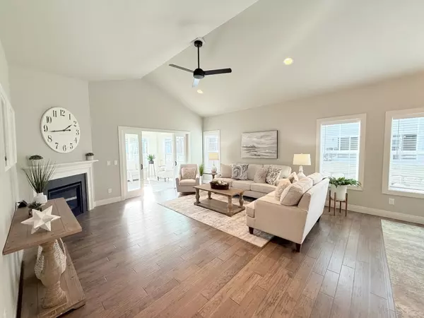 Deforest, WI 53532,Unit 37 Conservancy Plaza