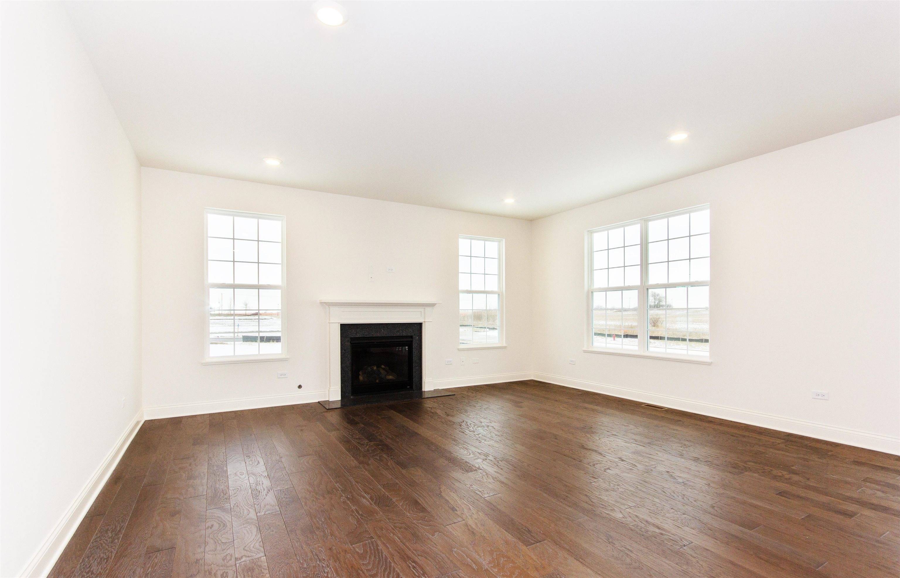 Windsor, WI 53598,4010 Banbury Street #145