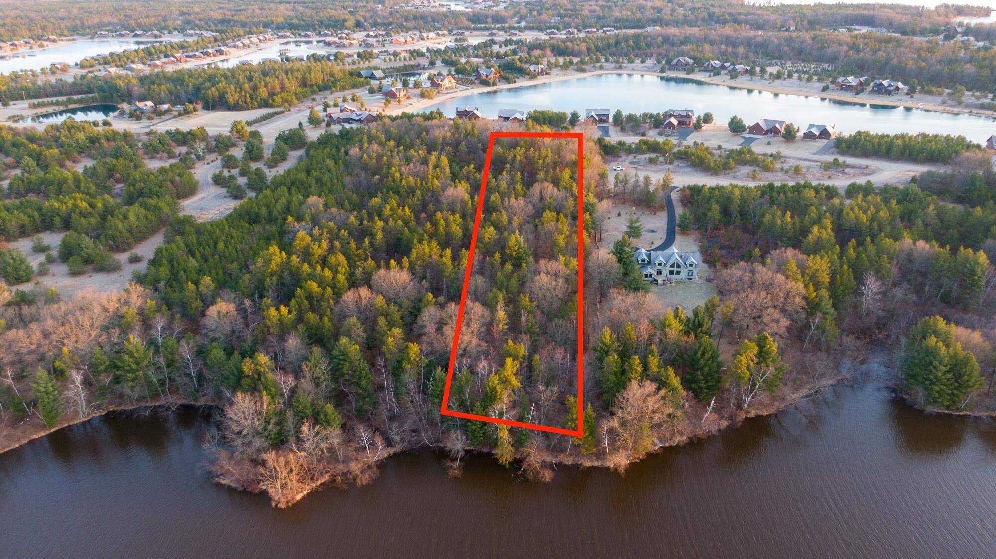 New Lisbon, WI 53950,W5569 North Shore Drive