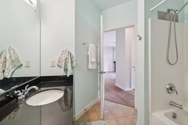 Madison, WI 53719,8253 Mayo Drive #205