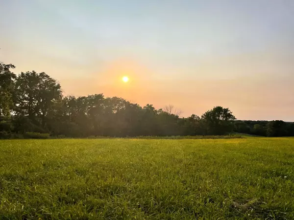 Gays Mills, WI 54631,27.55 ACRES County Road W