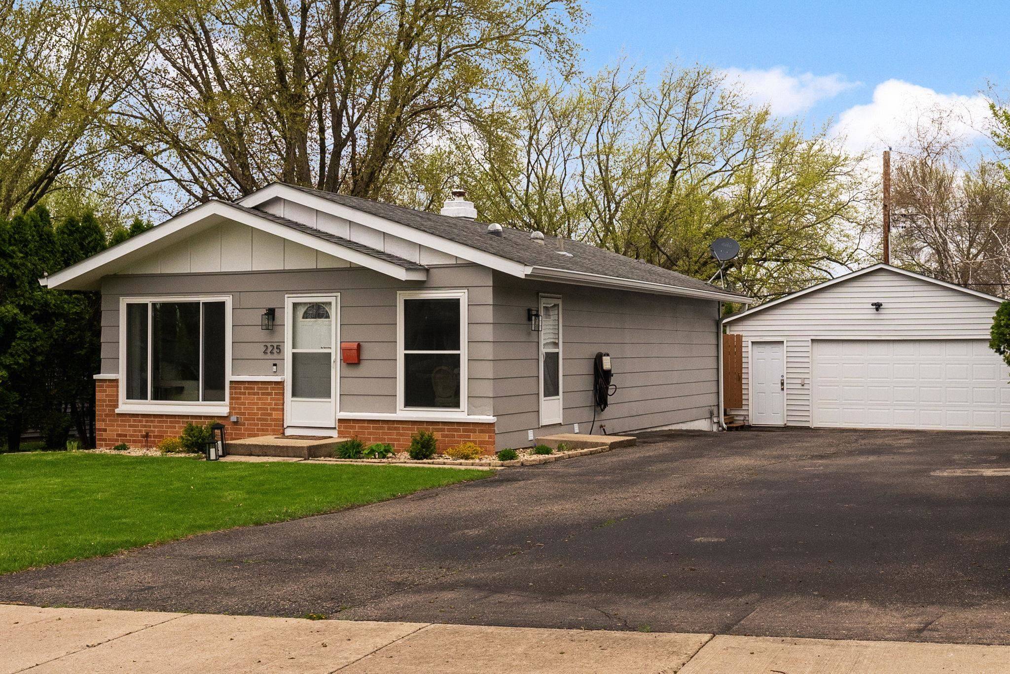 Madison, WI 53714,225 Belmont Road