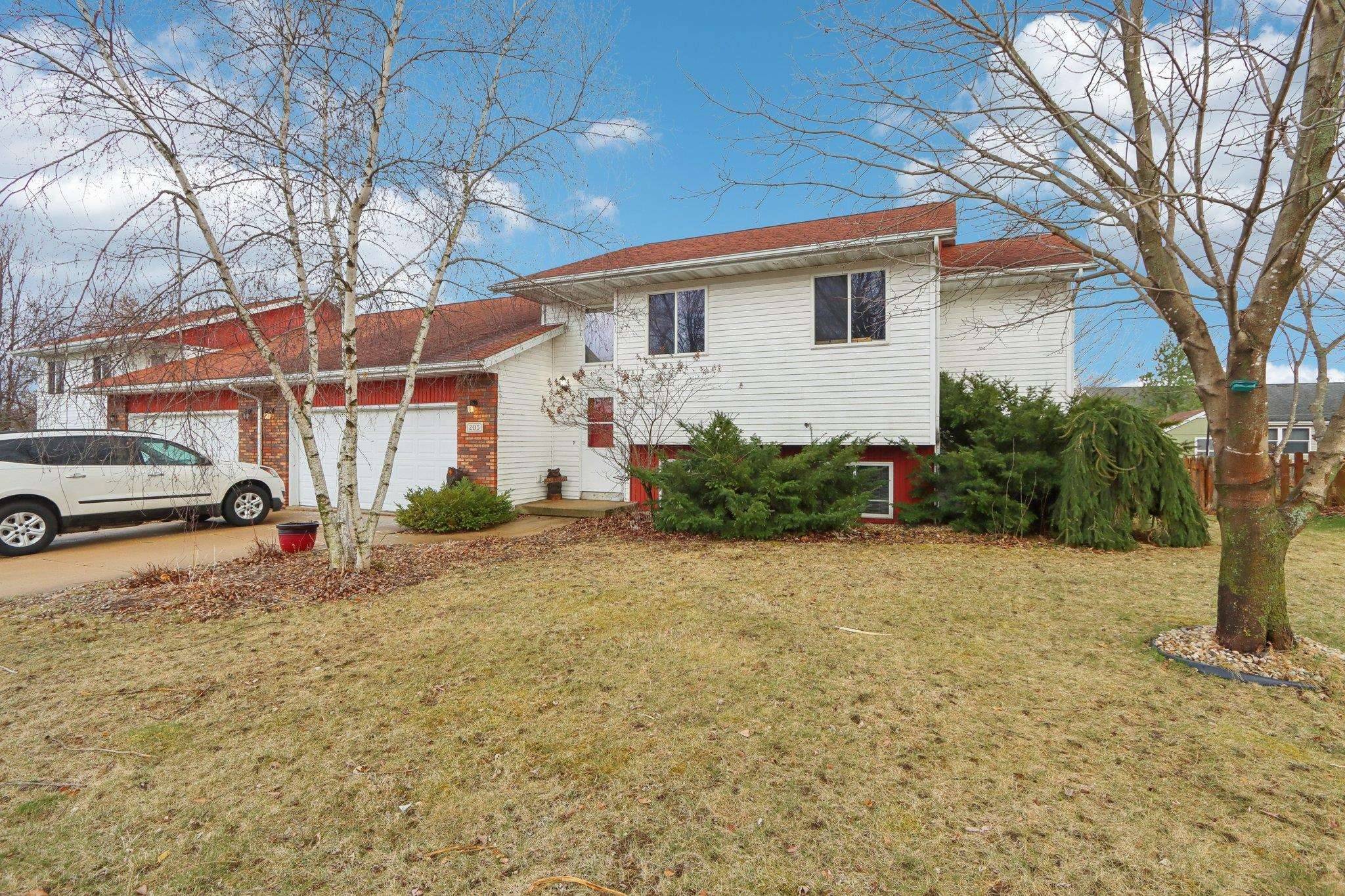 Marshall, WI 53559-9443,205 W Freidel Drive
