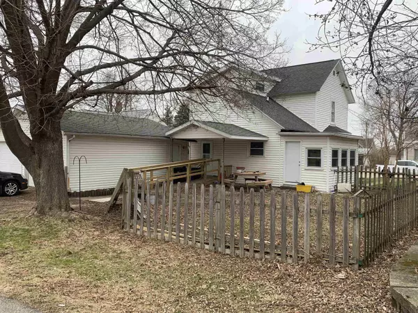 Cuba City, WI 53807-1517,309 N Main Street