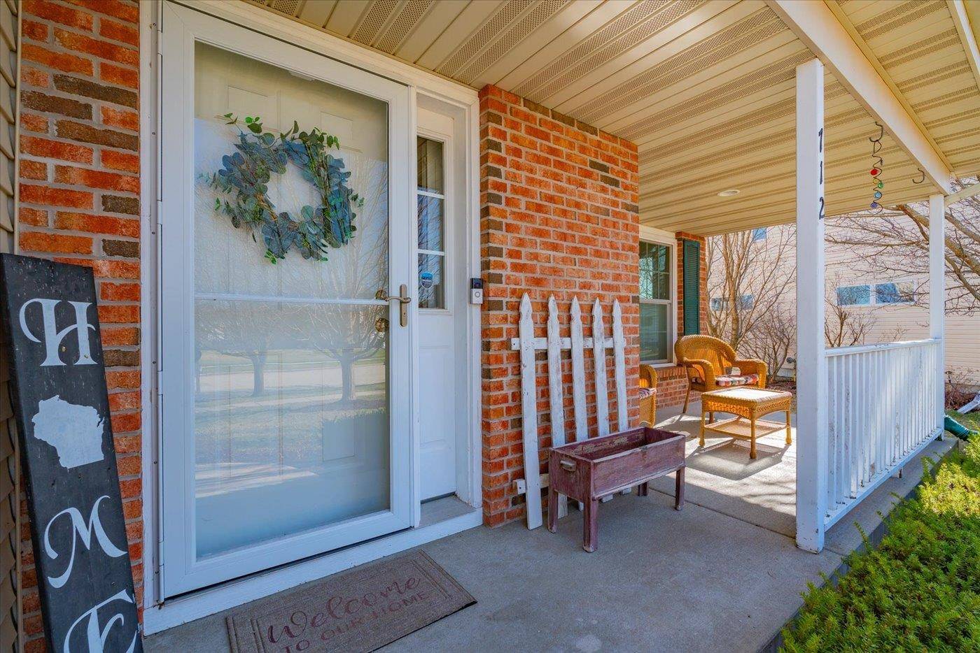 Oregon, WI 53575,712 Edenberry Lane