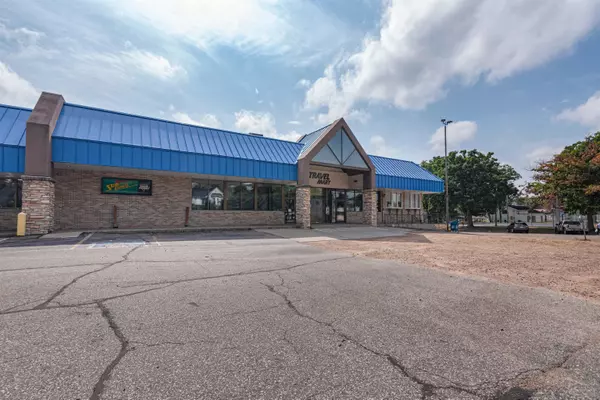 Wisconsin Dells, WI 53965,802 Broadway