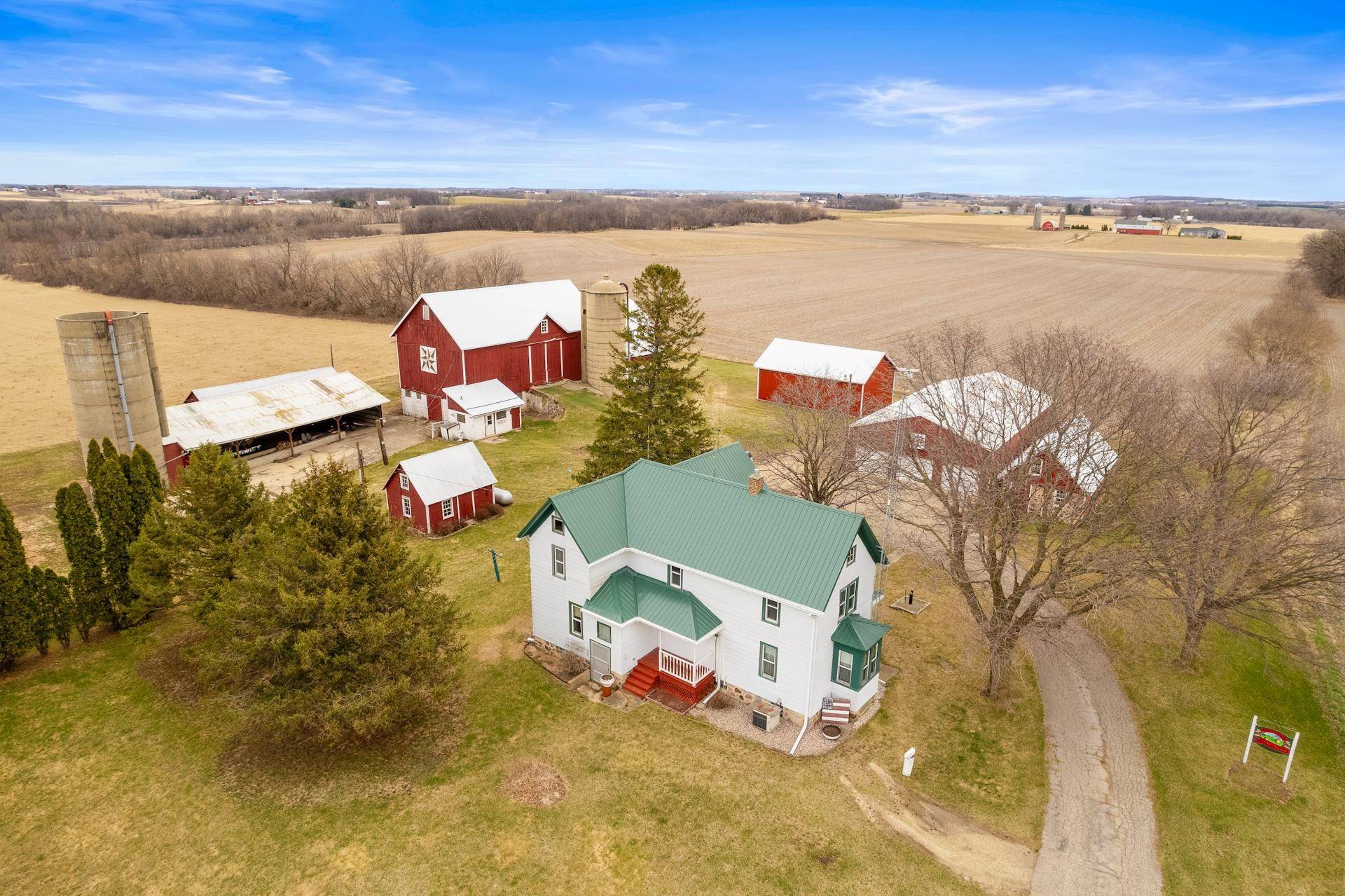 7188 Highway 89, Waterloo, WI 53594