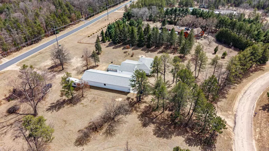 N10368 Queens Way, Necedah, WI 54646