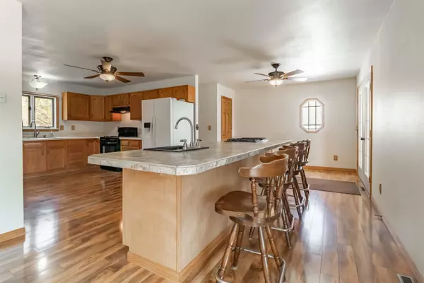 Necedah, WI 54646,N10368 Queens Way