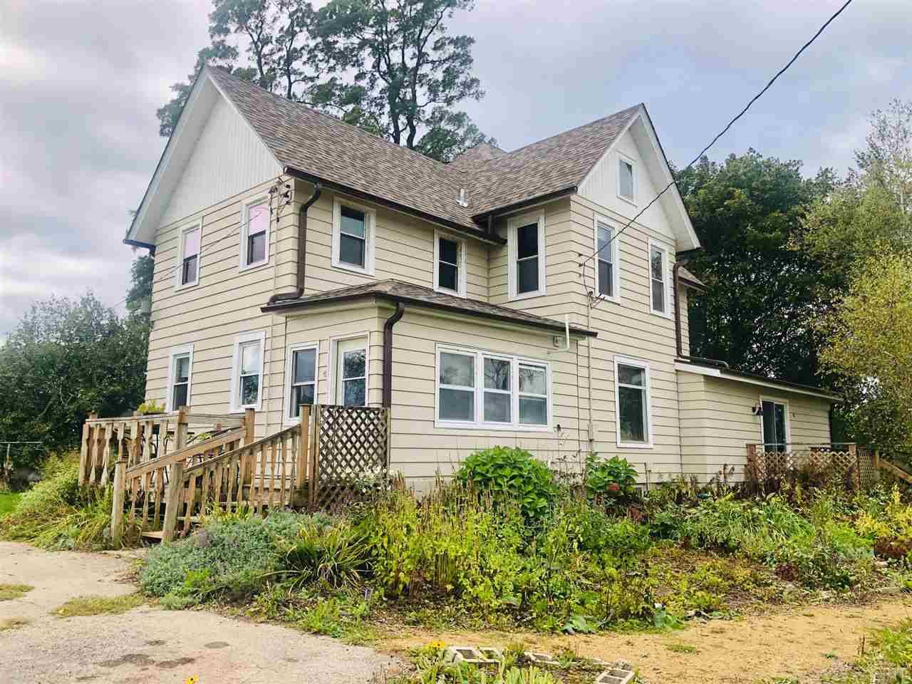 Oregon, WI 53575,2024 Sandhill Road
