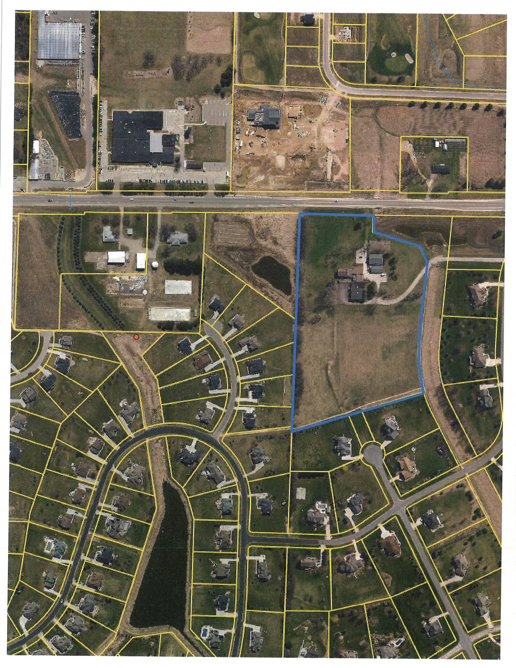 Verona, WI 53593,7672 W Mineral Point Road
