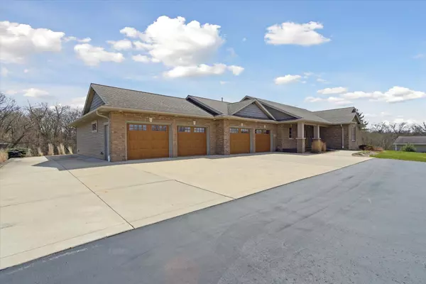 Milton, WI 53563,5968 N West Rotamer Road