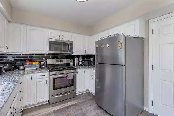 Waukesha, WI 53186,1705 Blackhawk Trail