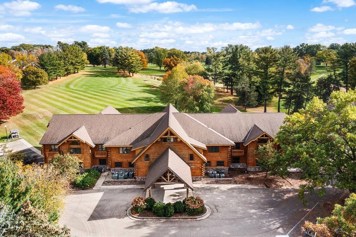 695 South Street #7, Green Lake, WI 54941