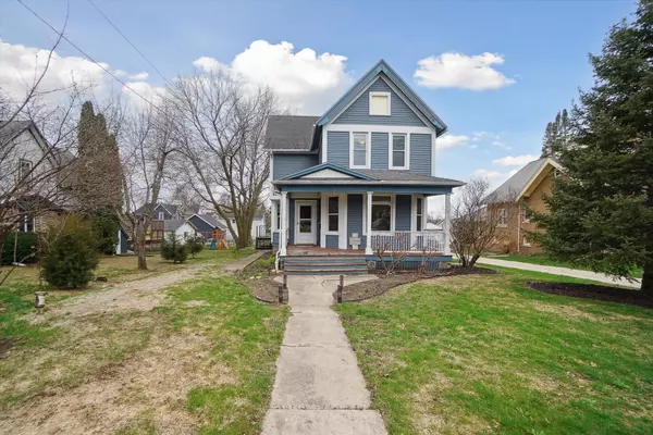 Hartford, WI 53027,421 W State Street