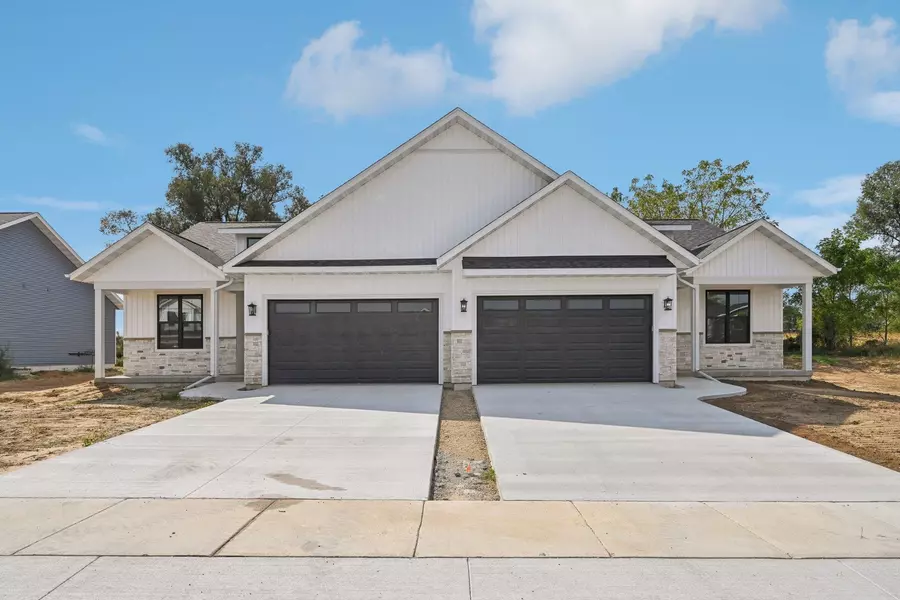 317 Willow Street, Pardeeville, WI 53854