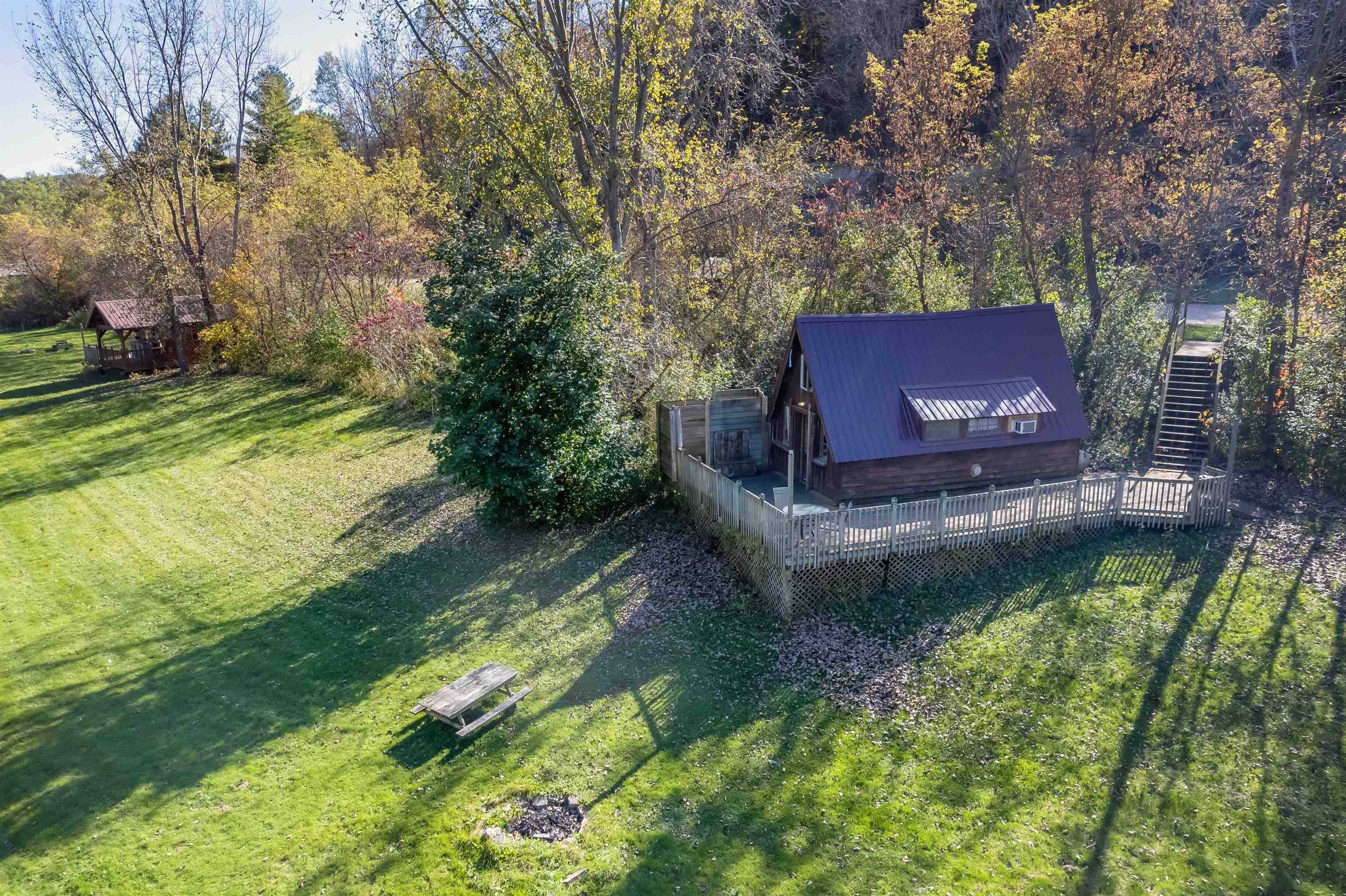 Readstown, WI 54652,857 Highway 61