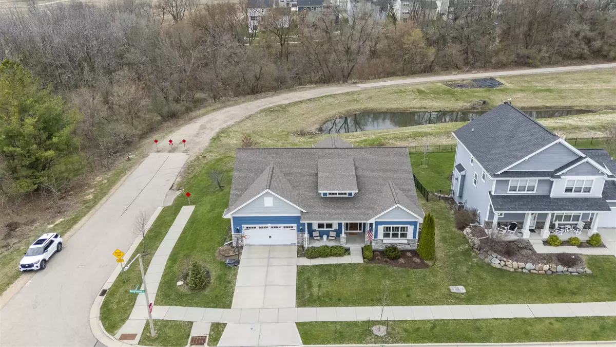 Middleton, WI 53562,402 Burnt Sienna Drive