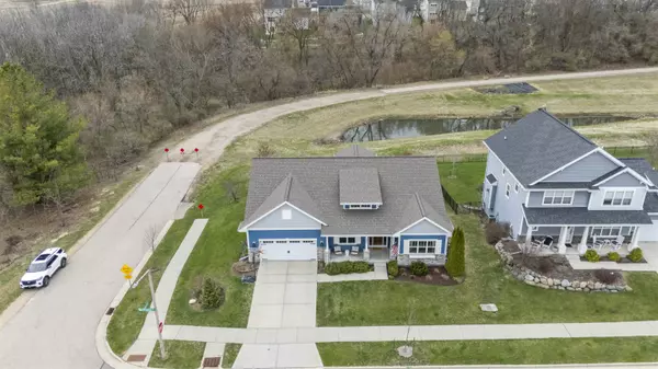 402 Burnt Sienna Drive, Middleton, WI 53562