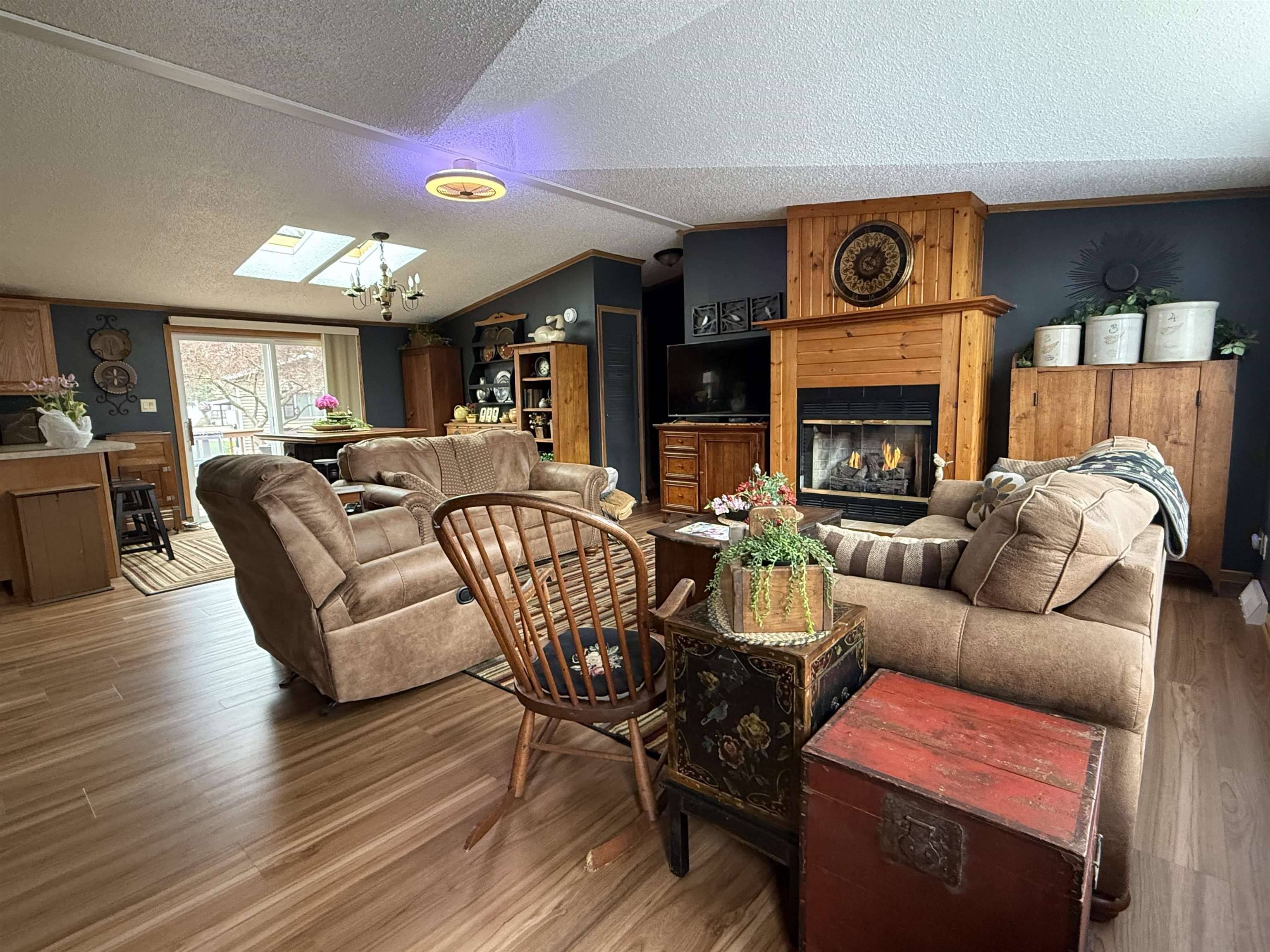 Wisconsin Dells, WI 53913,191 Timber Ridge Street