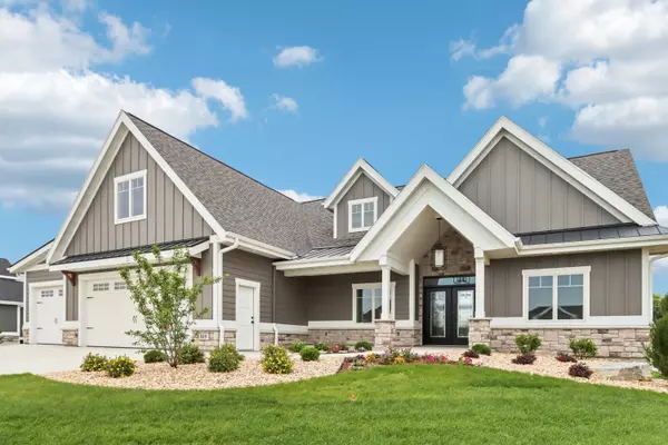 809 Nancy Court, Waunakee, WI 53597