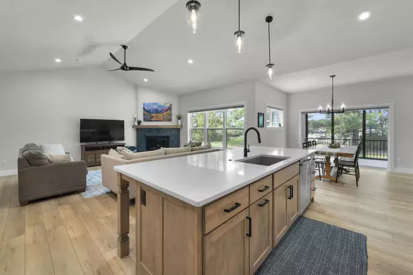 Waunakee, WI 53597,1205 Thistle Dew Lane