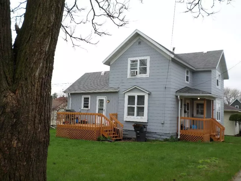 318 W Council Street, Tomah, WI 54660