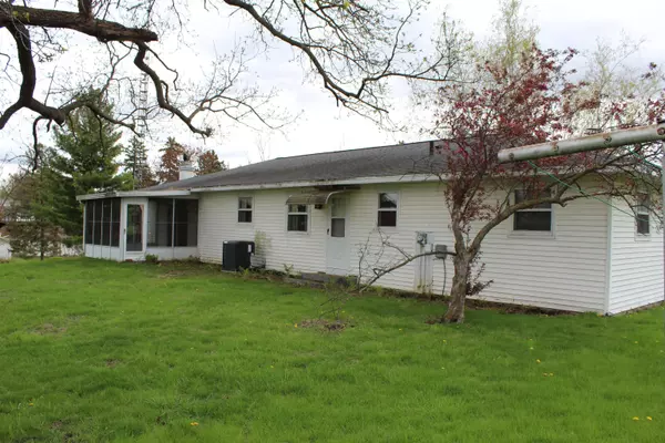 Shullsburg, WI 53586,318 W Blackstone Street