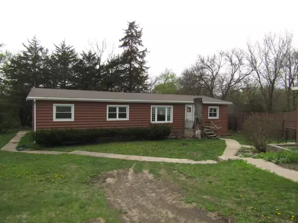 Janesville, WI 53548,90 Falling Creek Circle #90
