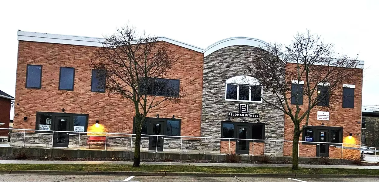 301 W Wall Street #100, Janesville, WI 53548