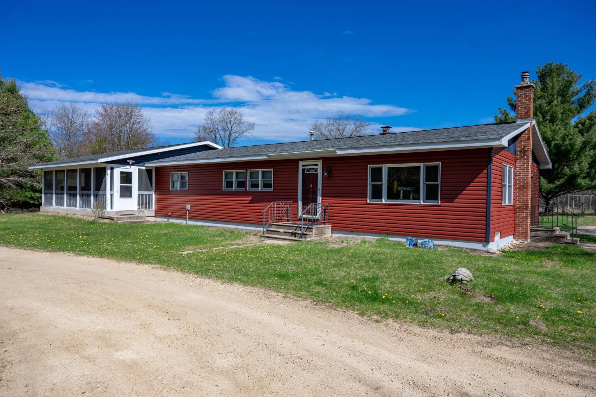 W5254 McNally Road, Necedah, WI 54646