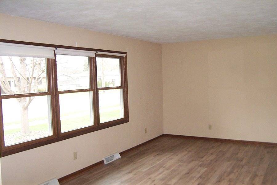 Waupun, WI 53963,2 Meadow View Circle