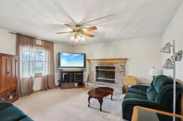 Milton, WI 53563,7938 E Highway 59