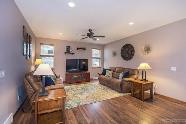 Verona, WI 53593,222 Blooming Leaf Way