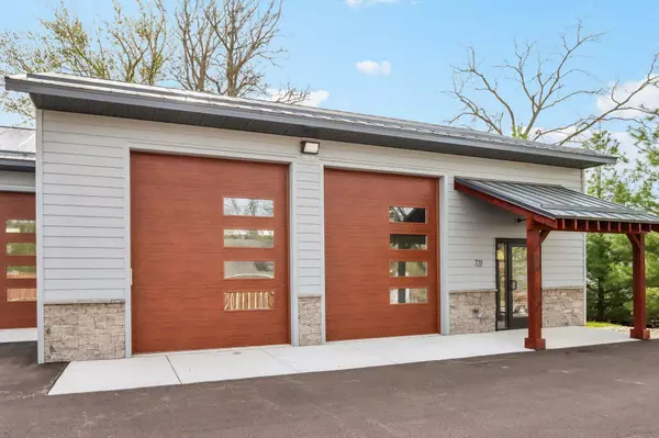 Watertown, WI 53094,721 W Main Street