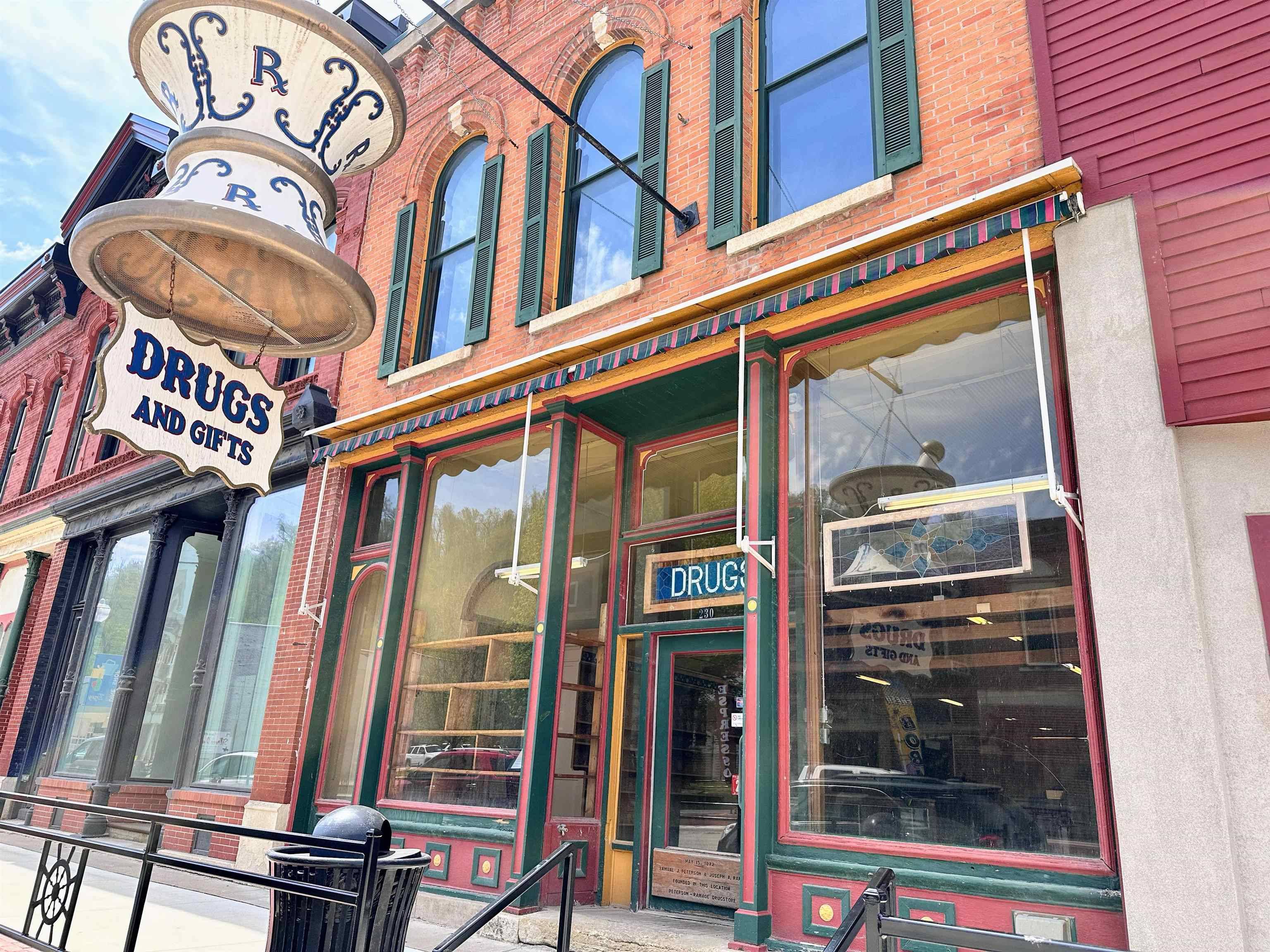 230 Main Street, Mcgregor, IA 52157