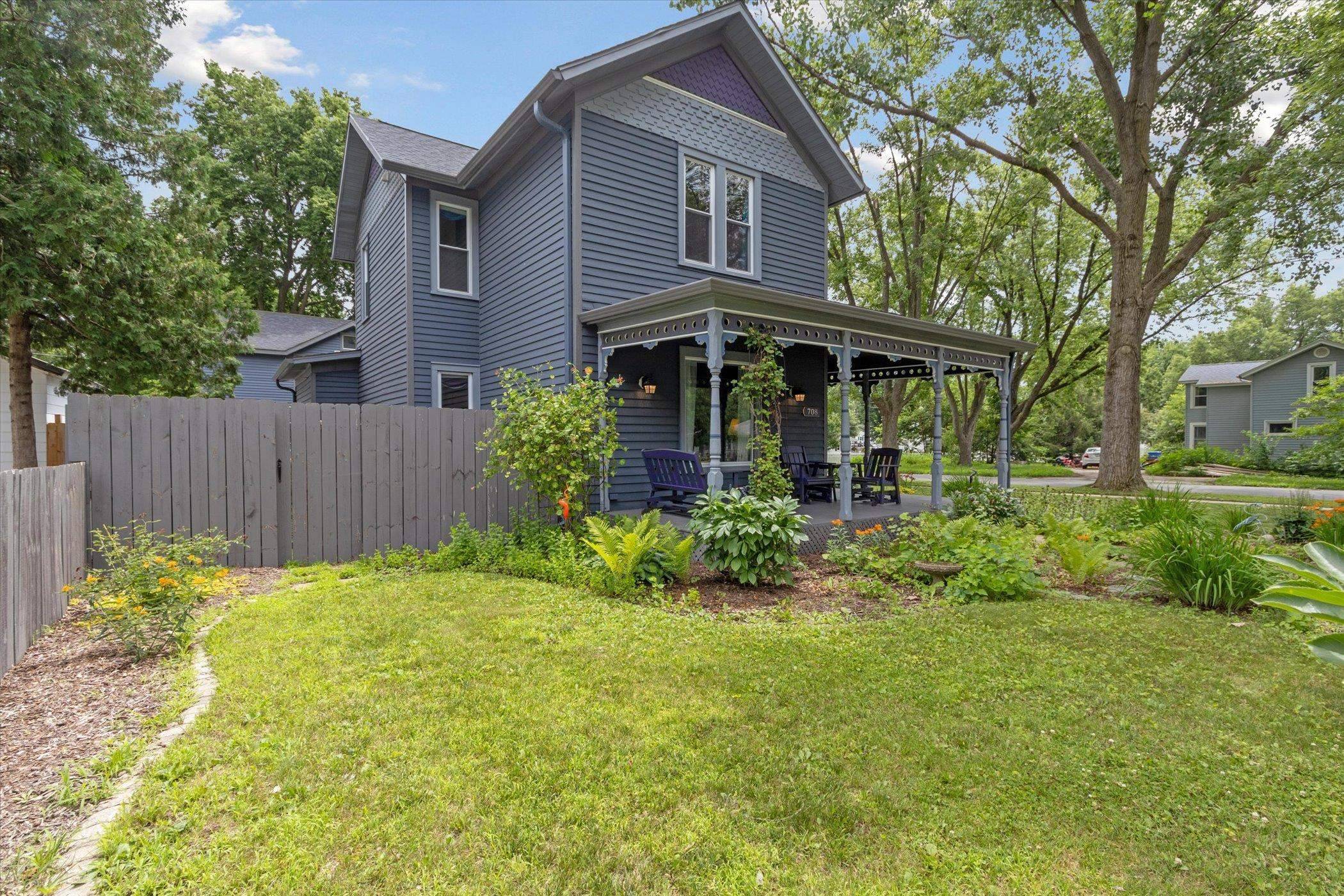 Brodhead, WI 53520,708 E 4th Avenue