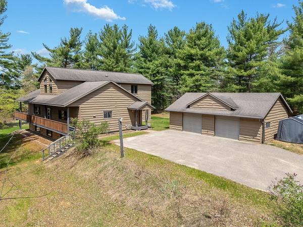 E9510 Oak Hill Road, Wisconsin Dells, WI 53965-0000