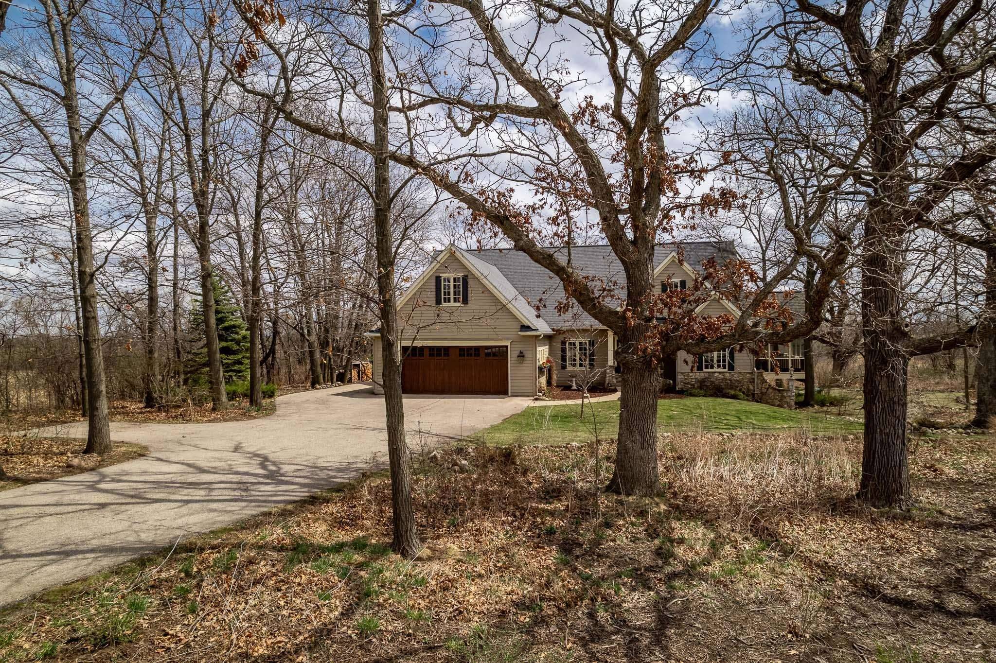 N3684 Petrie Road, Lake Geneva, WI 53147
