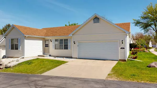 5142 Ridge Oak Drive, Madison, WI 53704-8567