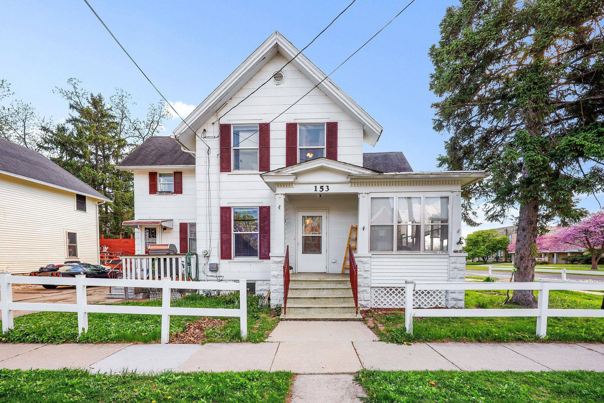 153 W School Street, Columbus, WI 53925