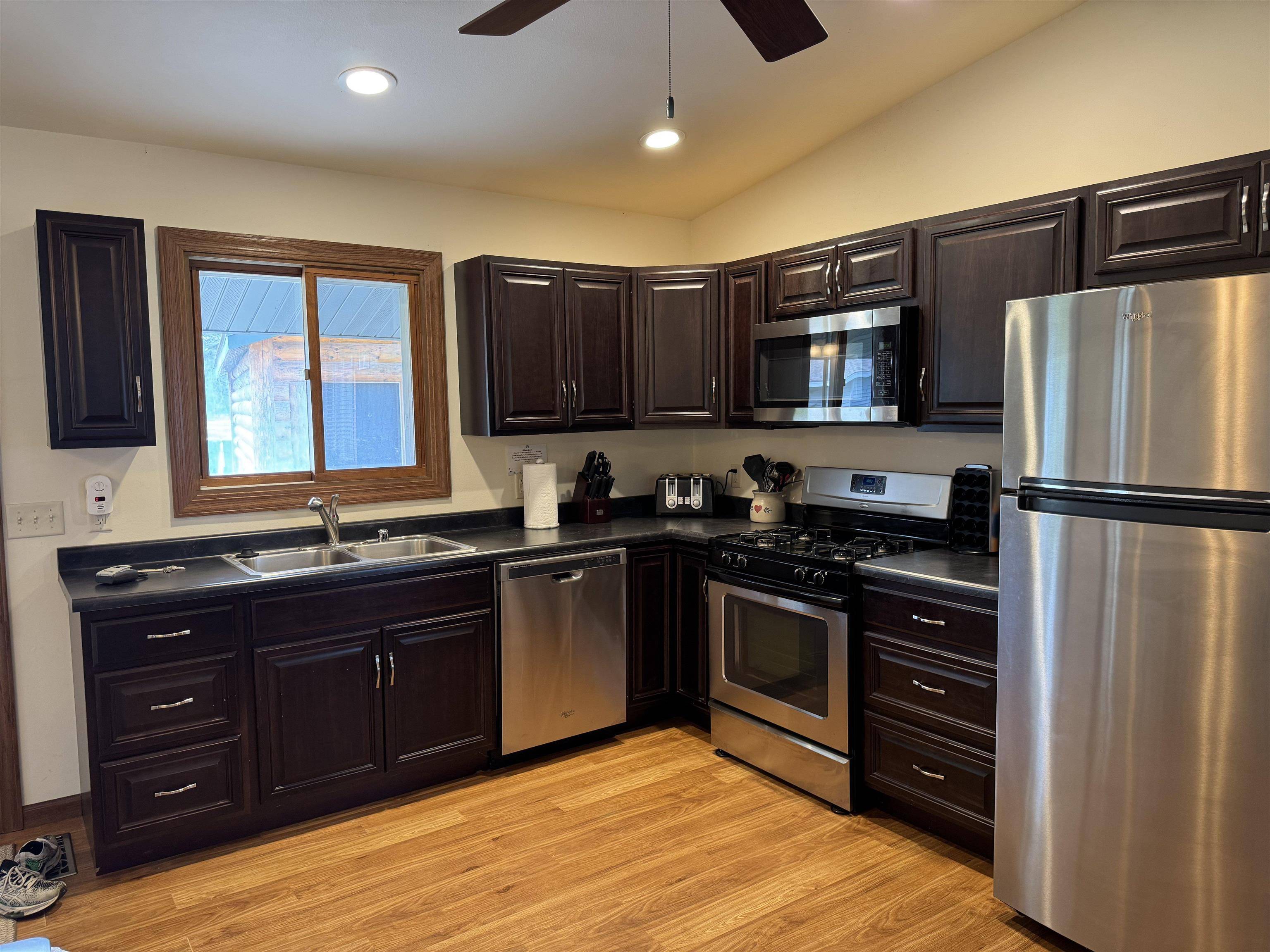 Nekoosa, WI 54457,928 Essex Court