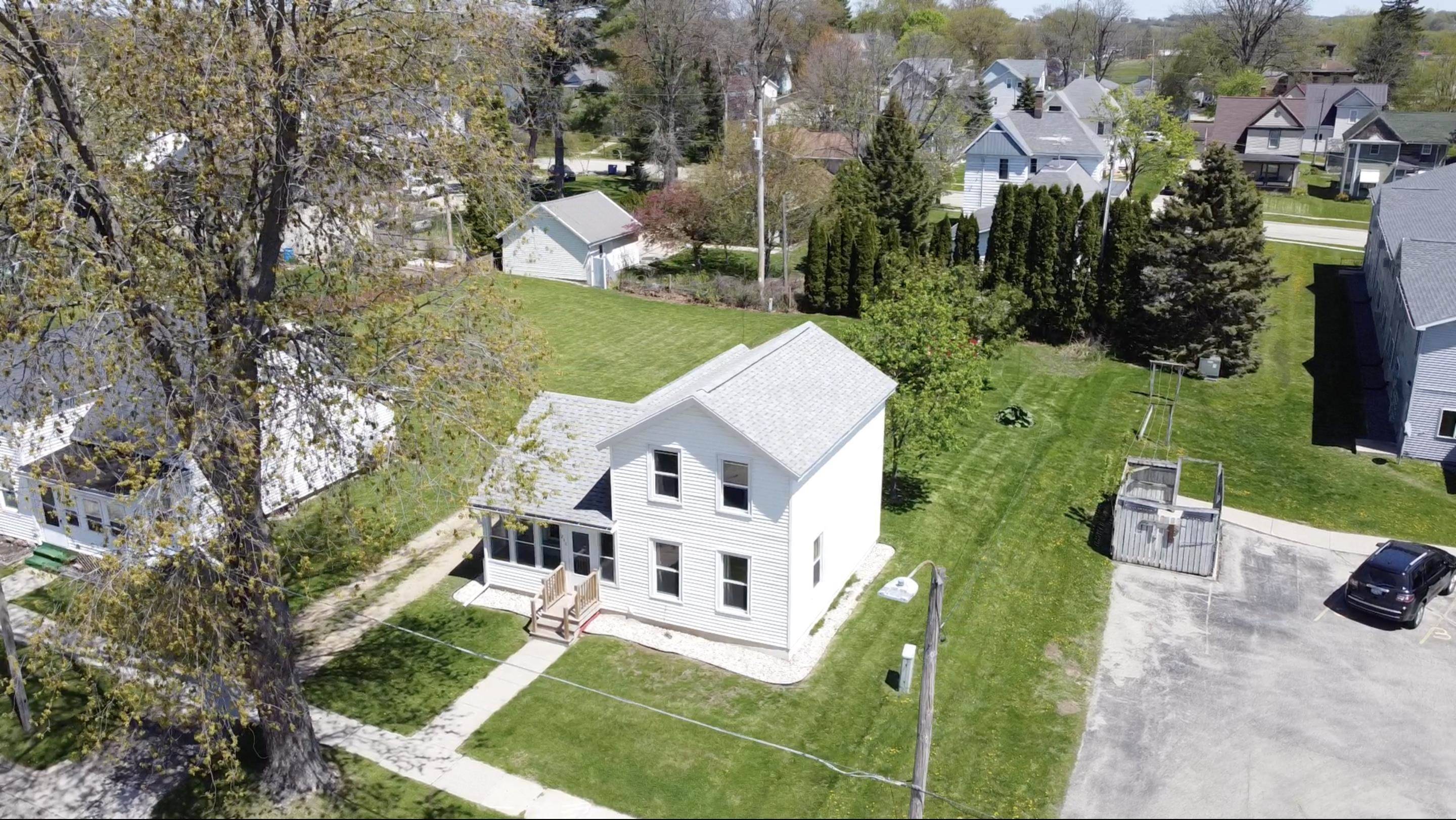 Cambria, WI 53923,230 Towyn Street