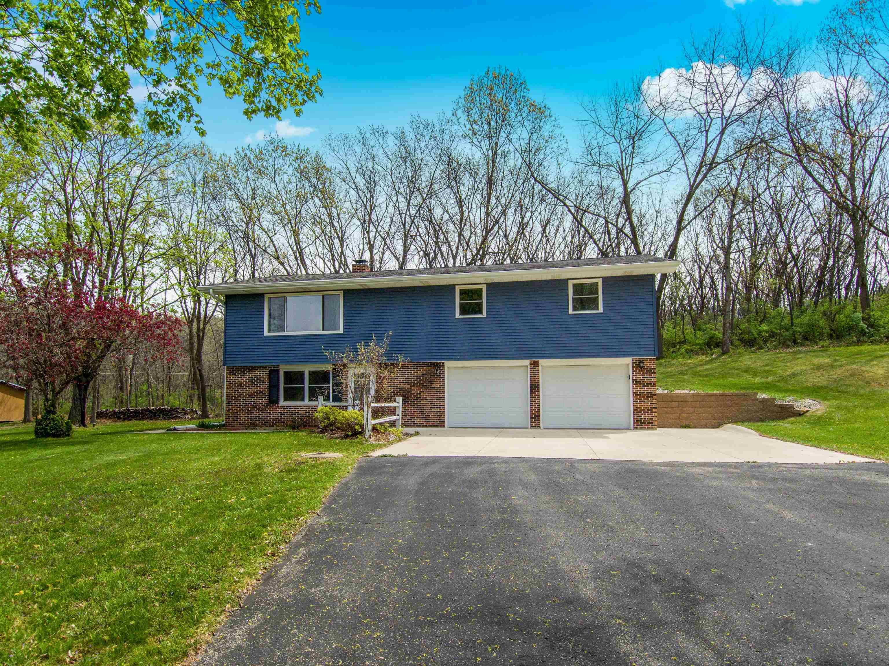 Verona, WI 53593,1870 Sand Ridge Court