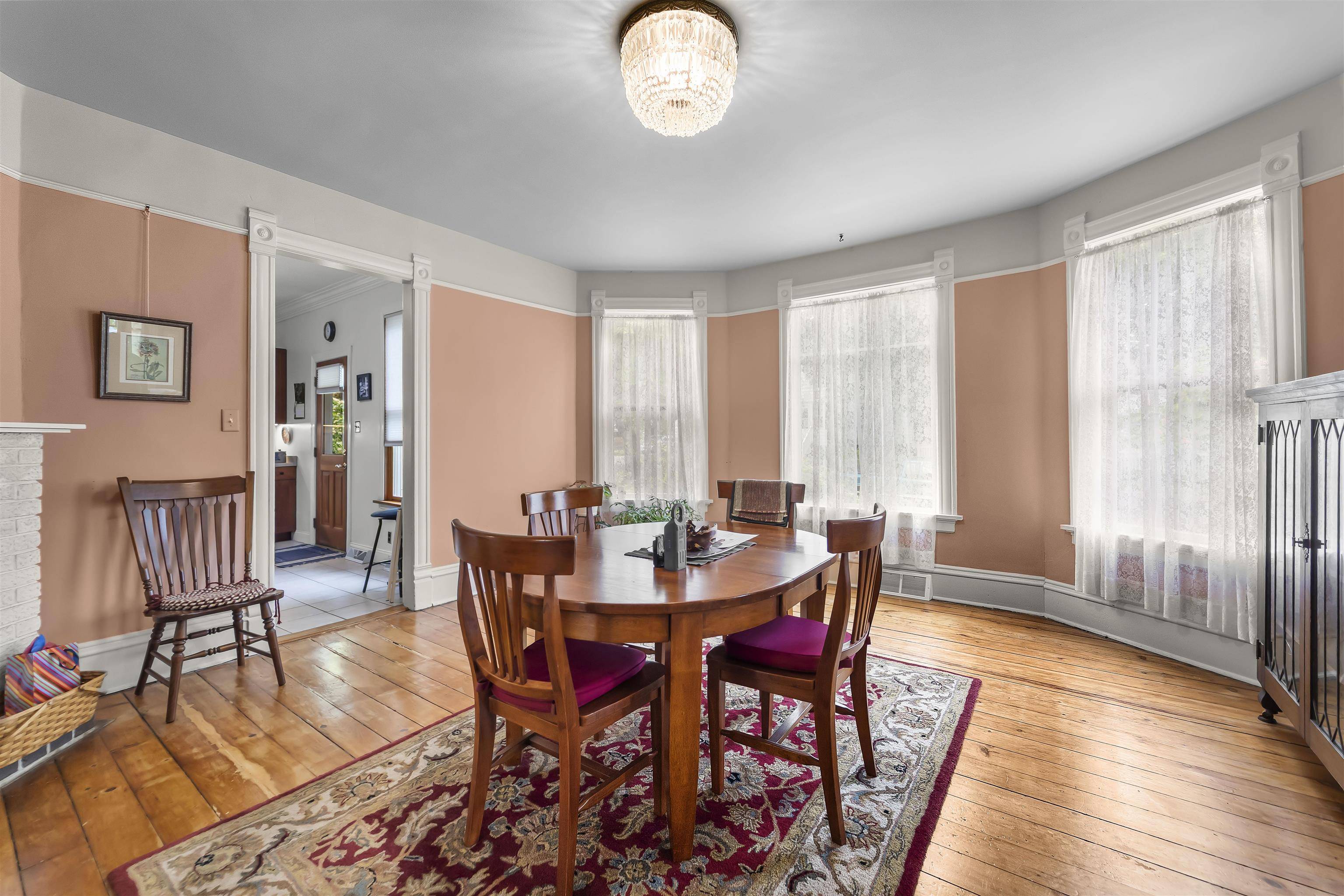Stoughton, WI 53589,341 W McKinley Street