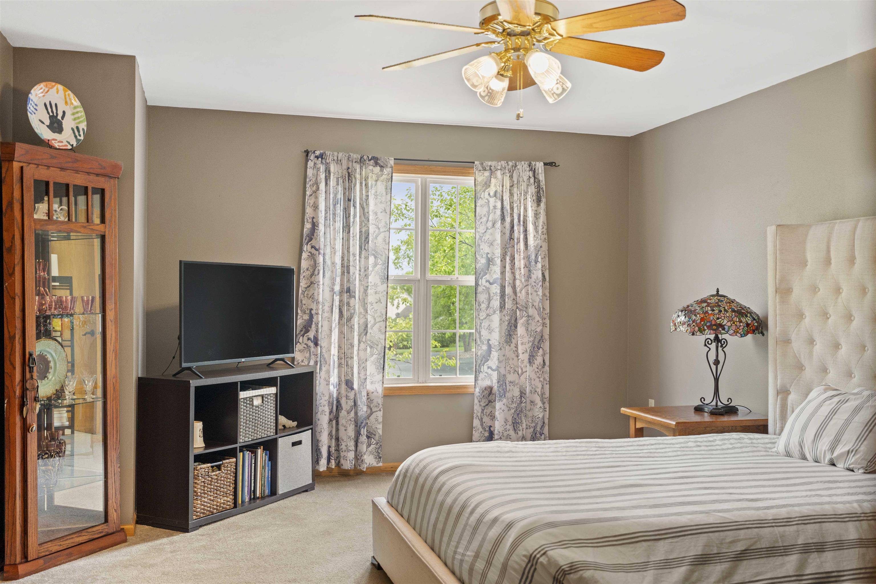 Sun Prairie, WI 53590,243 N Musket Ridge Drive
