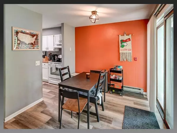 Madison, WI 53719,6710 Park Ridge Drive #B