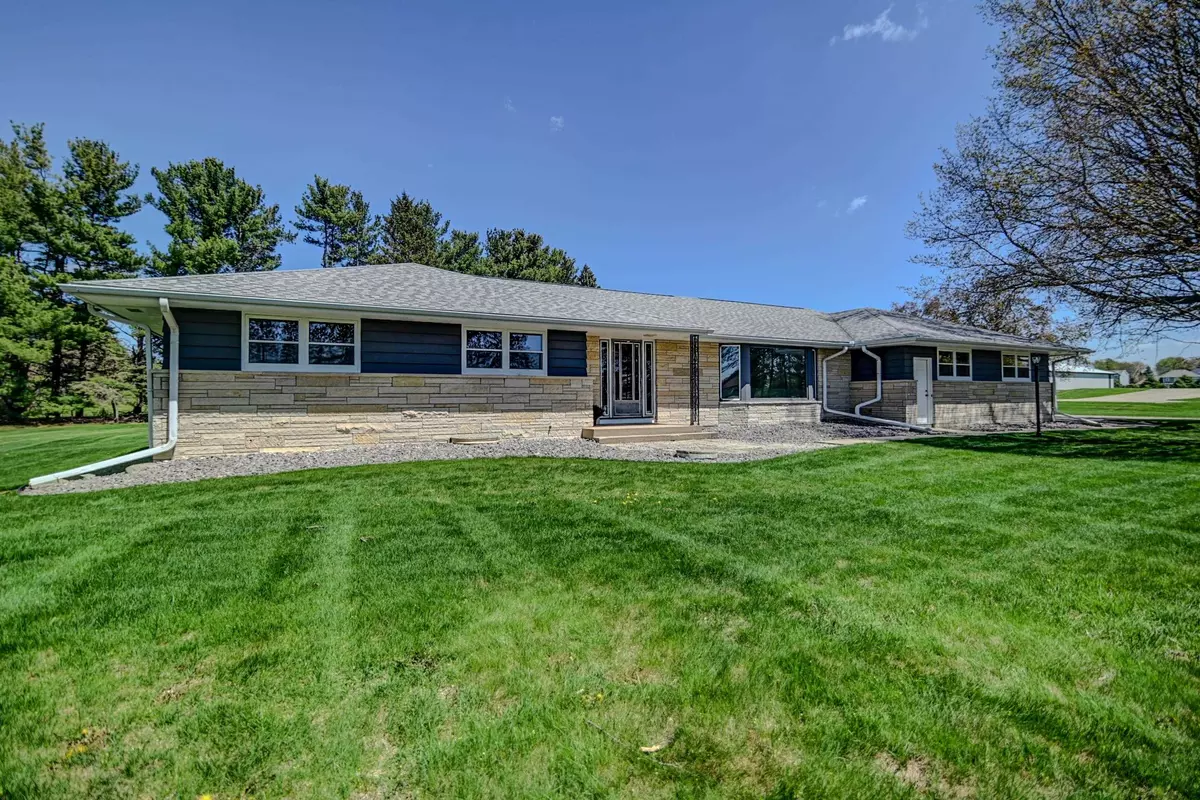 Verona, WI 53593,7628 W Mineral Point Road