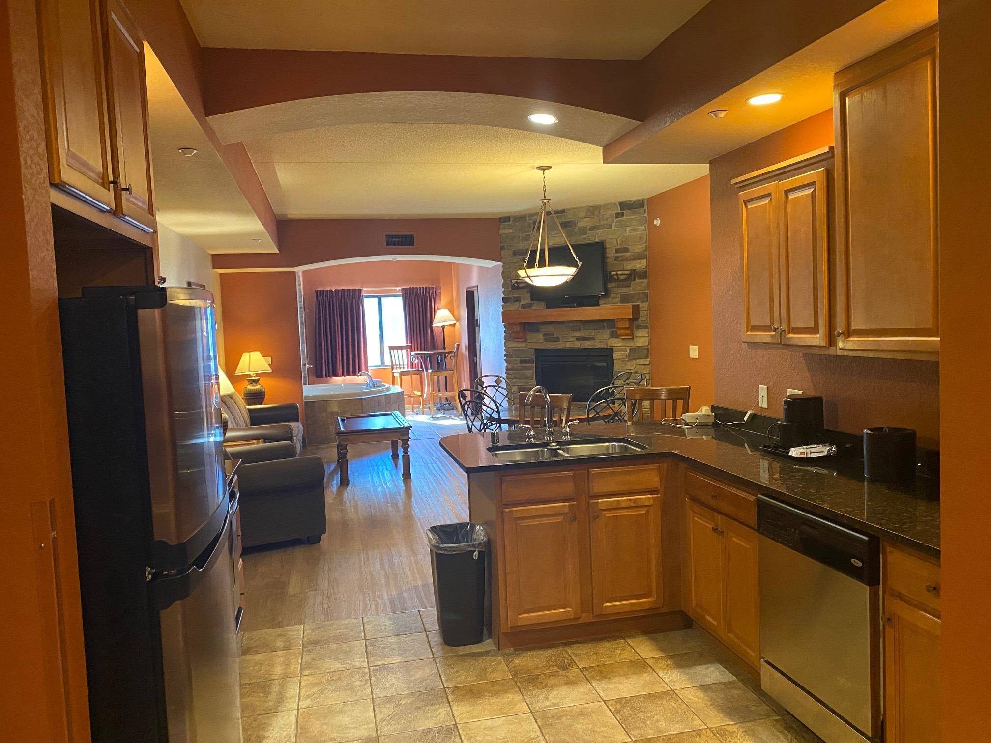 Wisconsin Dells, WI 53965,2411 River Road #2443